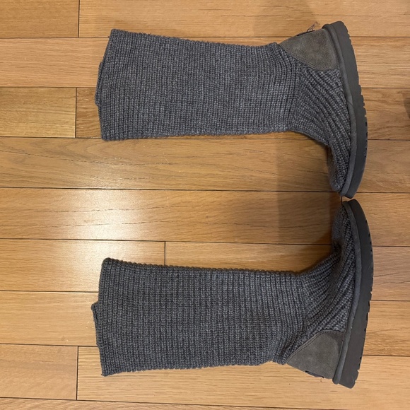 Gray UGG Knit tall boot - Picture 4 of 4